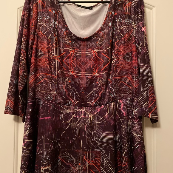 Computer Chip Peplum Top - Picture 1 of 3